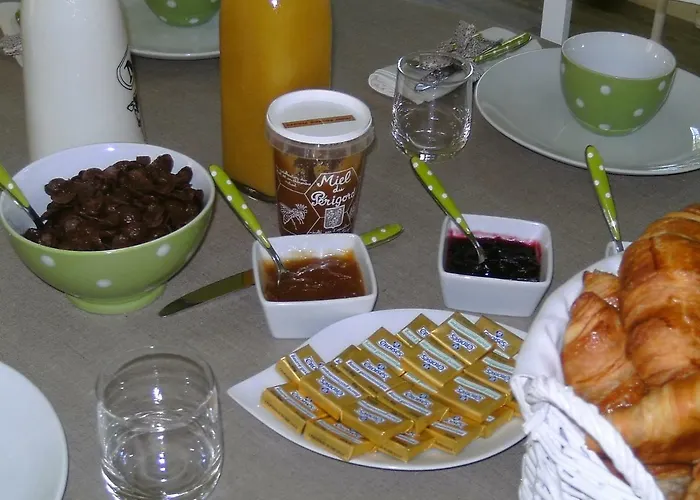 Le Manoir De Sanilhac Bed and breakfast 3*